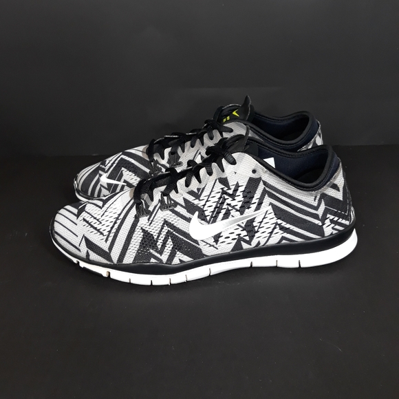 Nike Free Tr Fit 4 Athletic sneakers Sz9